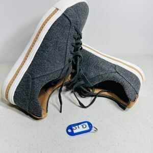 Unstructured Clarks Women's Size 6,5  M Un Maui Lace Sneakers Shoes Gray